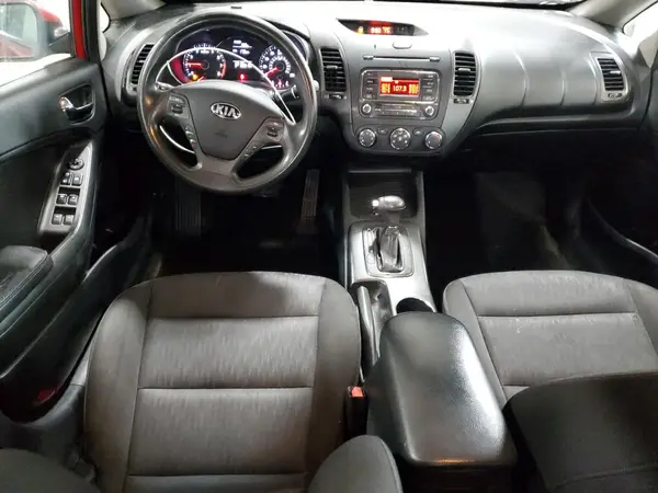 KNAFK4A68G5610883 2016 KIA FORTE - Image 8