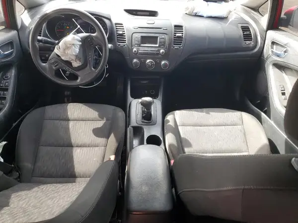 KNAFK4A68G5612486 2016 KIA FORTE - Image 8