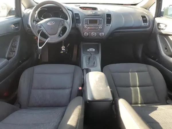 KNAFK4A68G5613136 2016 KIA FORTE - Image 8