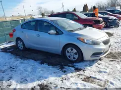 KNAFK4A68G5615078 2016 KIA FORTE
