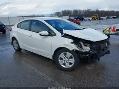 KNAFK4A68G5620619 2016 KIA FORTE