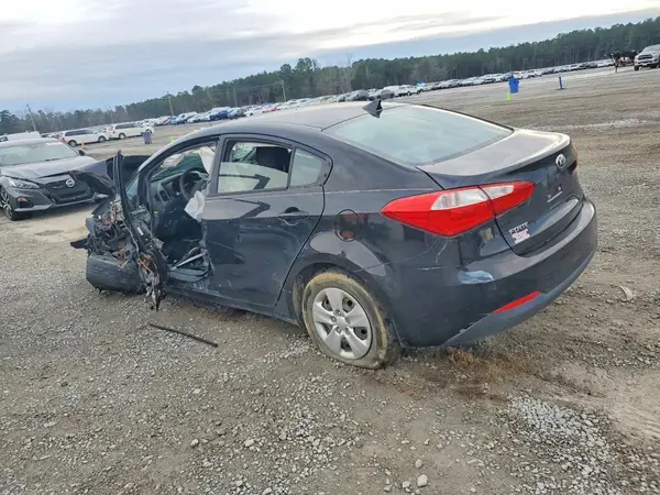 KNAFK4A69G5441957 2016 KIA FORTE - Image 2