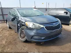 KNAFK4A69G5445457 2016 KIA FORTE