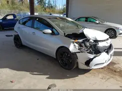KNAFK4A69G5449458 2016 KIA FORTE
