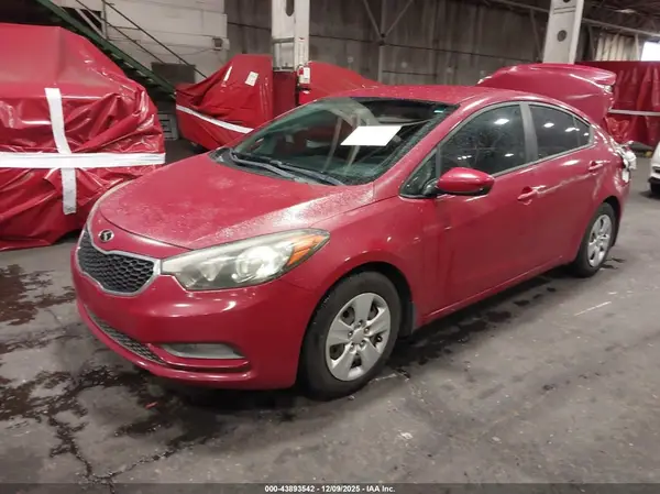 KNAFK4A69G5462260 2016 KIA FORTE - Image 2