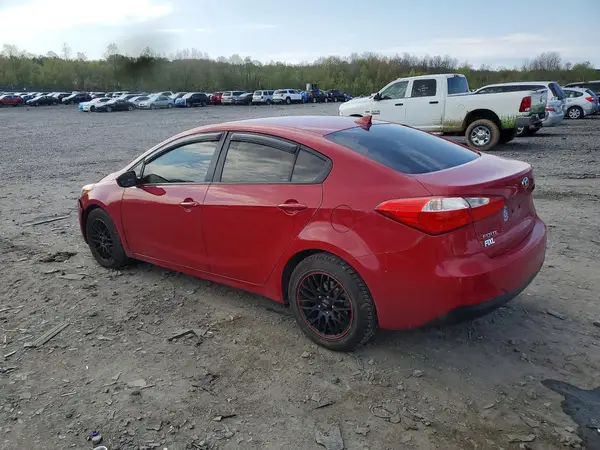 KNAFK4A69G5470066 2016 KIA FORTE - Image 2