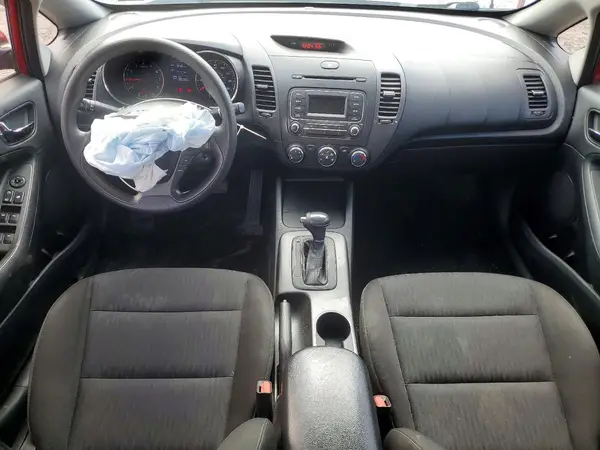 KNAFK4A69G5470066 2016 KIA FORTE - Image 8