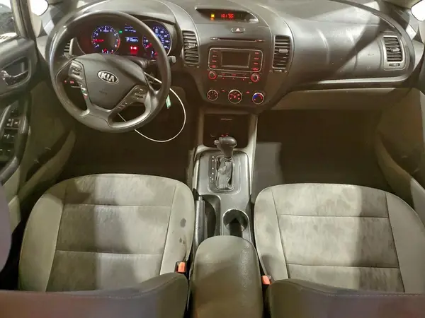 KNAFK4A69G5478359 2016 KIA FORTE - Image 8