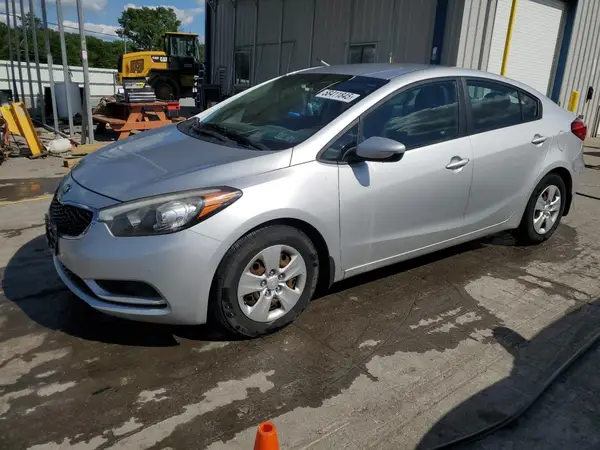 KNAFK4A69G5484274 2016 KIA FORTE - Image 1