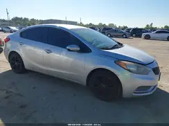 KNAFK4A69G5487370 2016 KIA FORTE