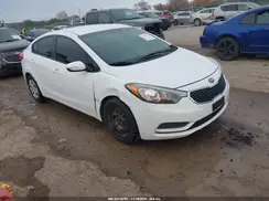 KNAFK4A69G5487742 2016 KIA FORTE
