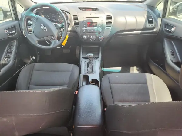 KNAFK4A69G5492228 2016 KIA FORTE - Image 8