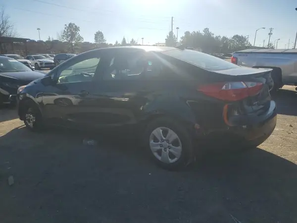 KNAFK4A69G5501719 2016 KIA FORTE - Image 2