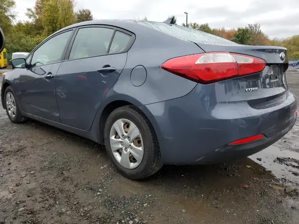 KNAFK4A69G5509111 2016 KIA FORTE - Image 2
