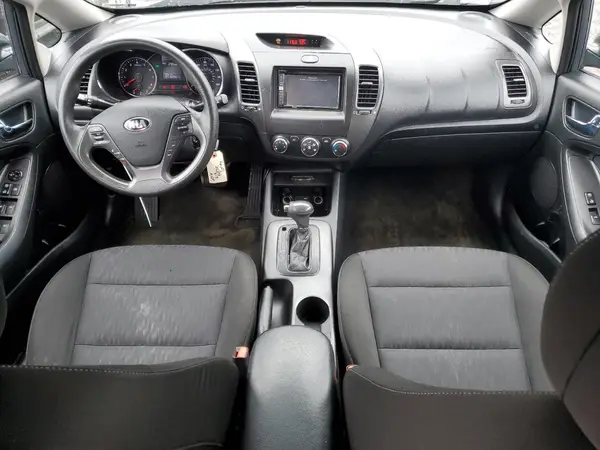 KNAFK4A69G5509111 2016 KIA FORTE - Image 8