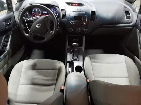 KNAFK4A69G5515720 2016 KIA FORTE - Image 8