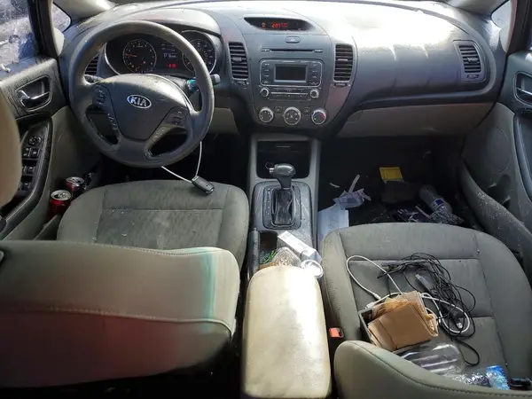 KNAFK4A69G5534672 2016 KIA FORTE - Image 8