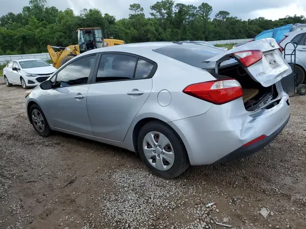 KNAFK4A69G5536423 2016 KIA FORTE - Image 2