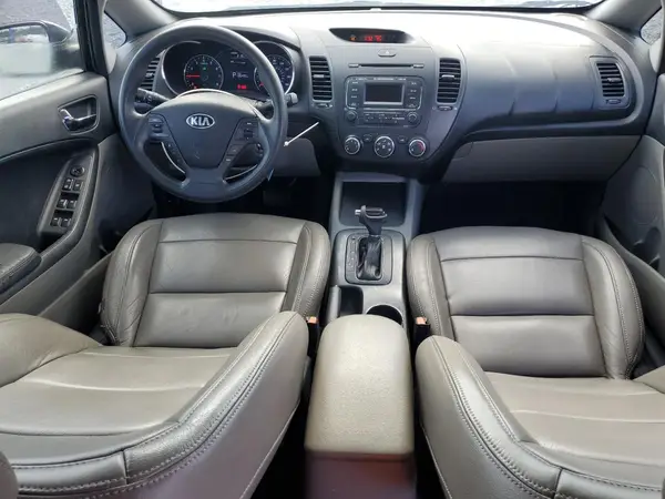 KNAFK4A69G5536471 2016 KIA FORTE - Image 8