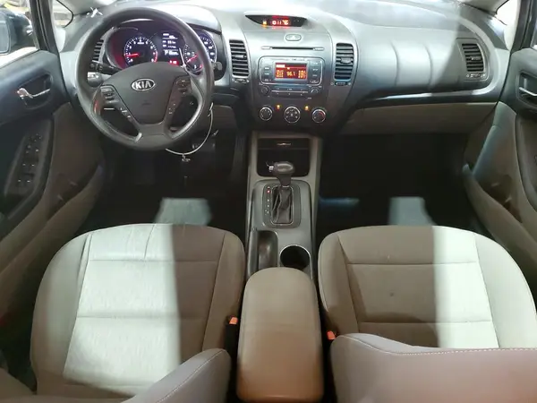 KNAFK4A69G5540049 2016 KIA FORTE - Image 8
