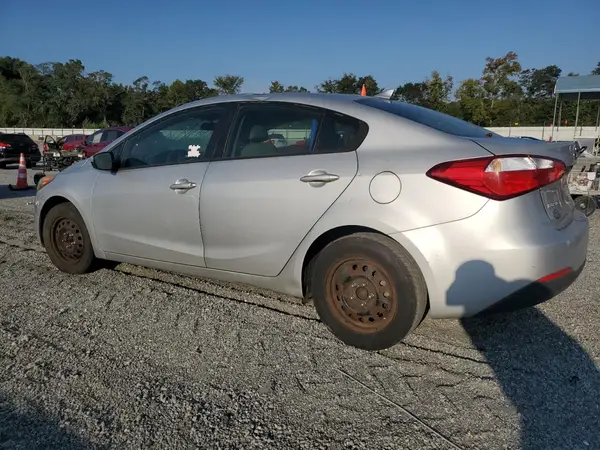 KNAFK4A69G5550158 2016 KIA FORTE - Image 2