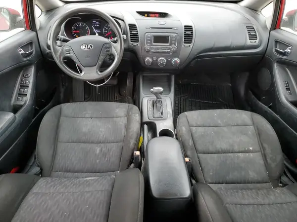 KNAFK4A69G5552010 2016 KIA FORTE - Image 8