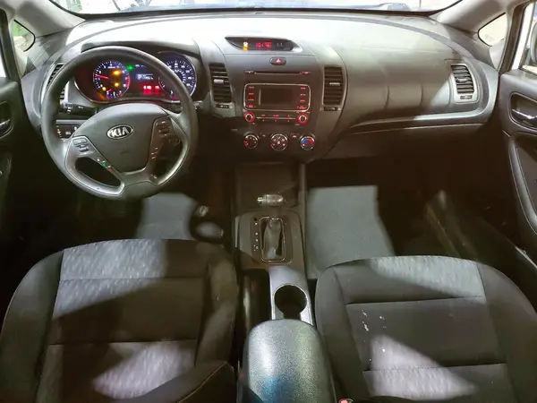 KNAFK4A69G5563198 2016 KIA FORTE - Image 8