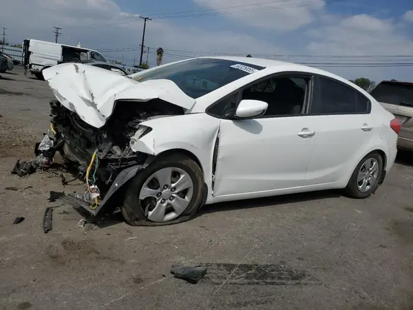 KNAFK4A69G5564609 2016 KIA FORTE - Image 1