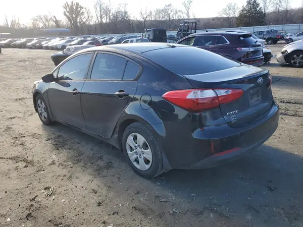 KNAFK4A69G5565646 2016 KIA FORTE - Image 2