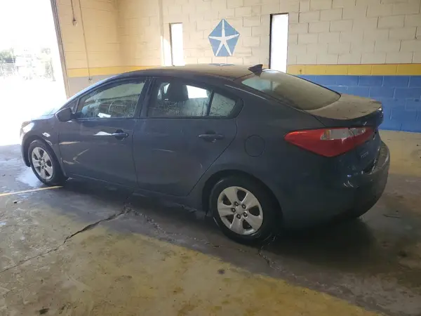 KNAFK4A69G5567073 2016 KIA FORTE - Image 2