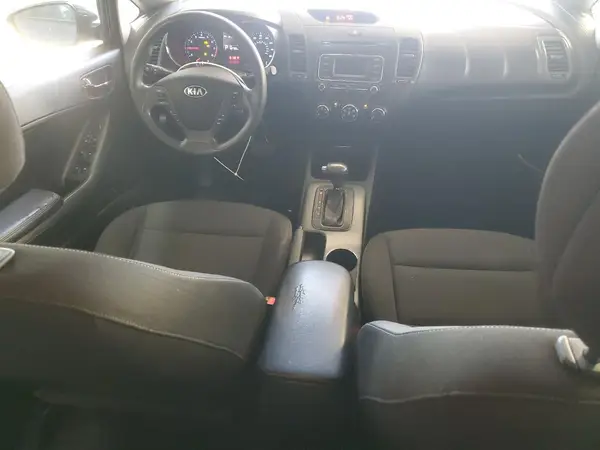 KNAFK4A69G5567073 2016 KIA FORTE - Image 8