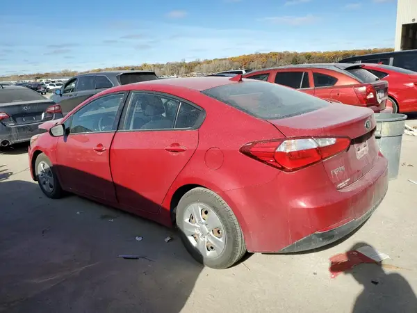 KNAFK4A69G5568031 2016 KIA FORTE - Image 2
