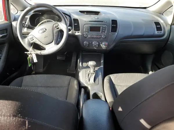 KNAFK4A69G5568031 2016 KIA FORTE - Image 8