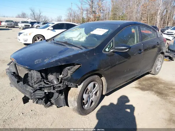 KNAFK4A69G5569194 2016 KIA FORTE - Image 2