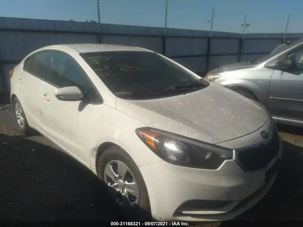 KNAFK4A69G5572192 2016 KIA FORTE - Image 1