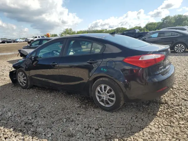 KNAFK4A69G5575299 2016 KIA FORTE - Image 2