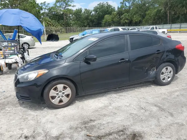 KNAFK4A69G5576999 2016 KIA FORTE - Image 1
