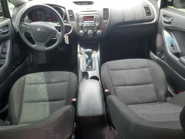 KNAFK4A69G5576999 2016 KIA FORTE - Image 8