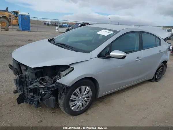 KNAFK4A69G5577585 2016 KIA FORTE - Image 2