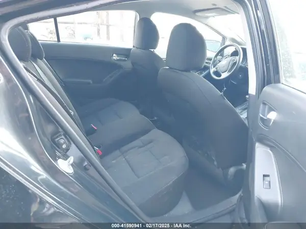KNAFK4A69G5578882 2016 KIA FORTE - Image 8