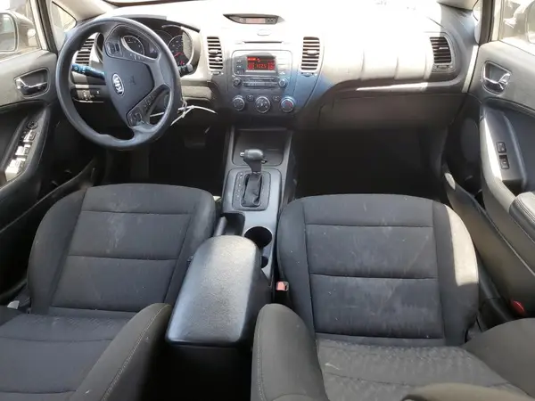 KNAFK4A69G5579918 2016 KIA FORTE - Image 8