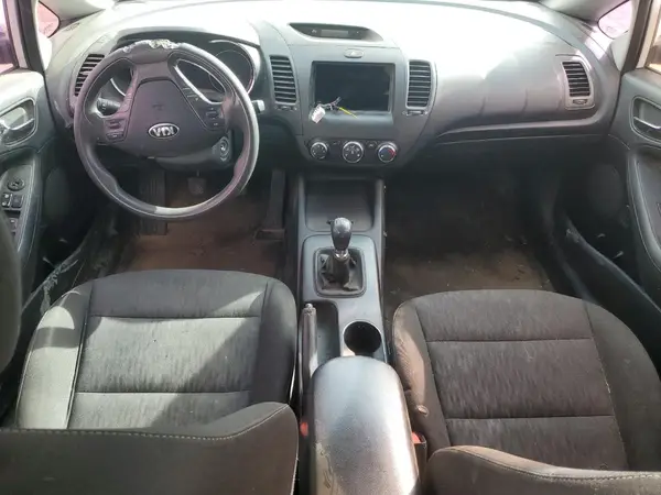 KNAFK4A69G5582415 2016 KIA FORTE - Image 8