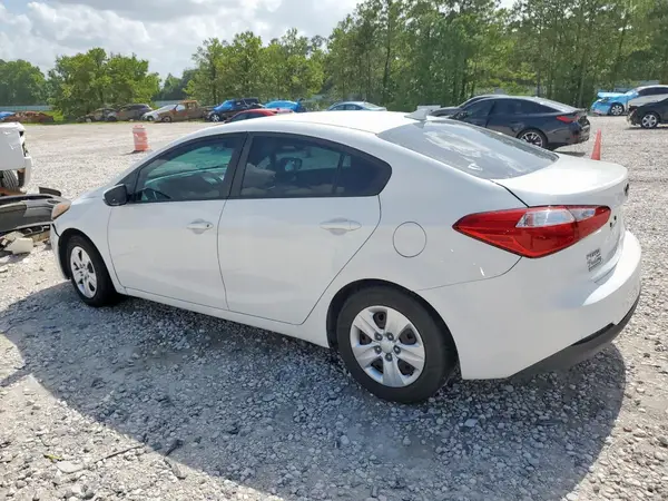KNAFK4A69G5586660 2016 KIA FORTE - Image 2