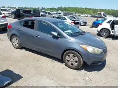 KNAFK4A69G5586822 2016 KIA FORTE