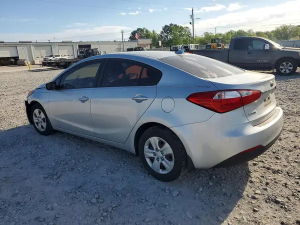 KNAFK4A69G5589008 2016 KIA FORTE - Image 2