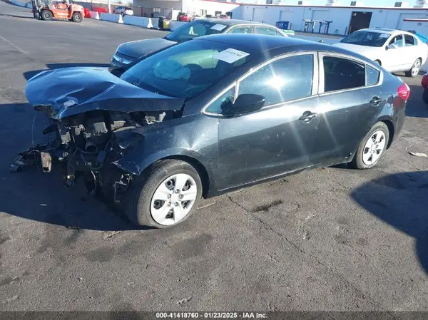 KNAFK4A69G5589039 2016 KIA FORTE - Image 2