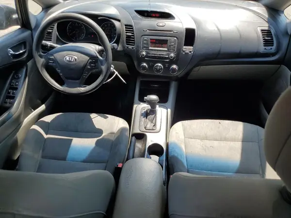 KNAFK4A69G5595004 2016 KIA FORTE - Image 8