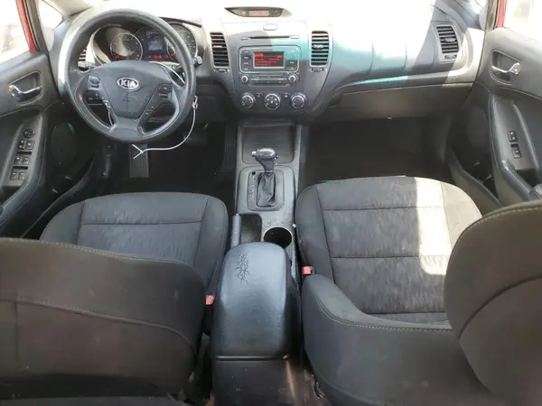 KNAFK4A69G5597125 2016 KIA FORTE - Image 8