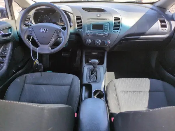 KNAFK4A69G5597447 2016 KIA FORTE - Image 8