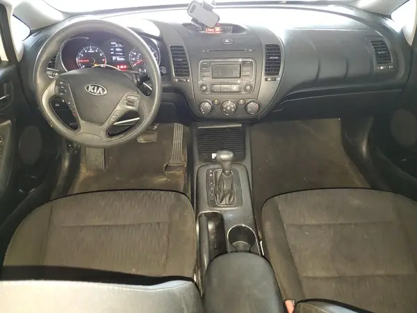 KNAFK4A69G5604364 2016 KIA FORTE - Image 8